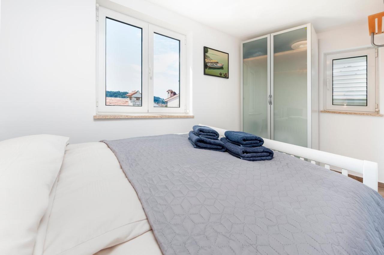 Casa Bellavista Sea View Villa Rovinj Bagian luar foto